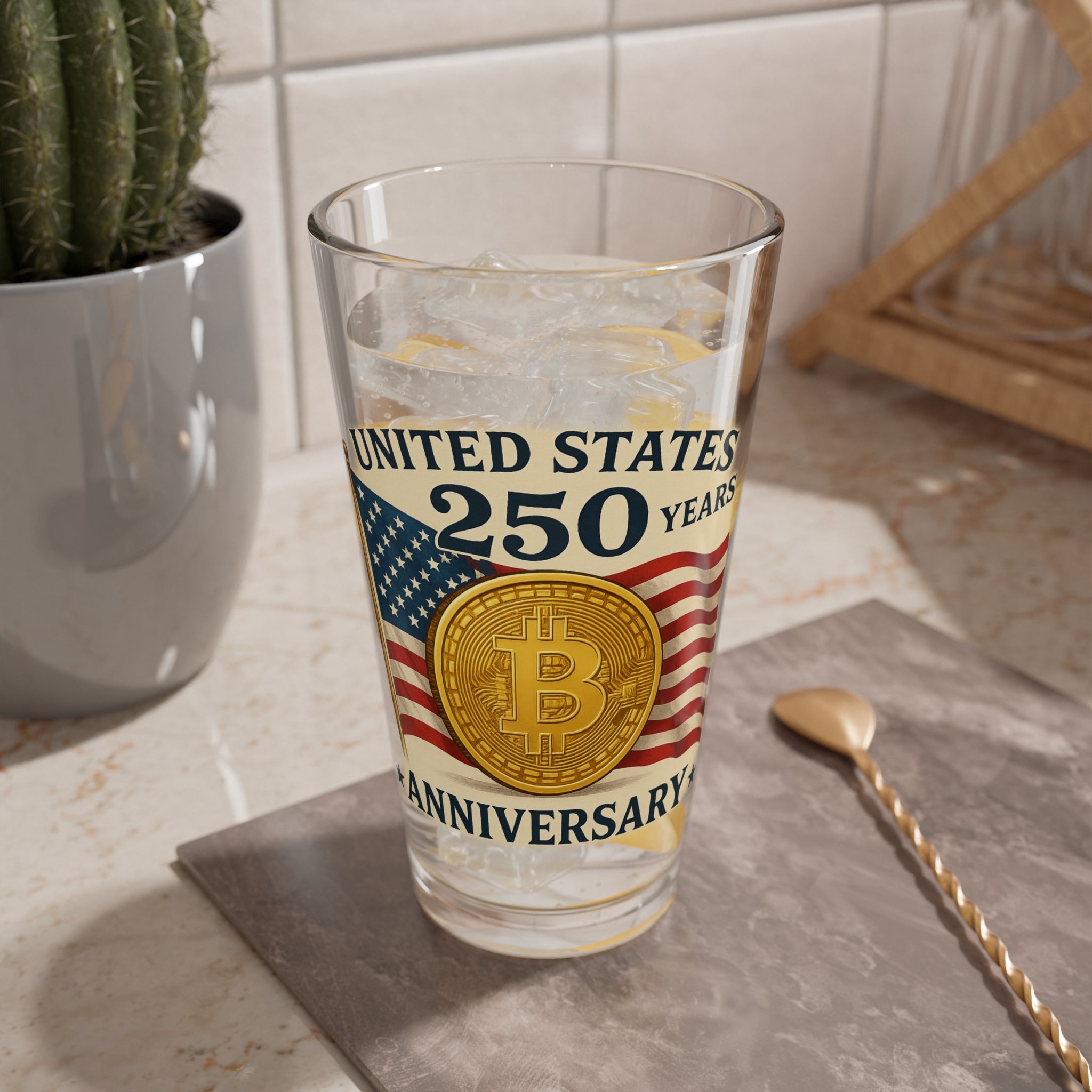 United States 250th Anniversary Pint Glass Patriotic Bitcoin USA Glass American Independence Commemorative Barware 16oz Pint Glass